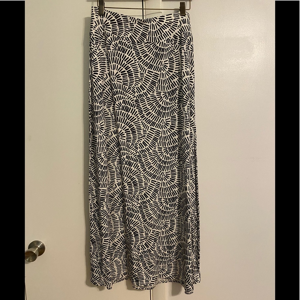 Talbots Black and White Patterned Maxi Skirt